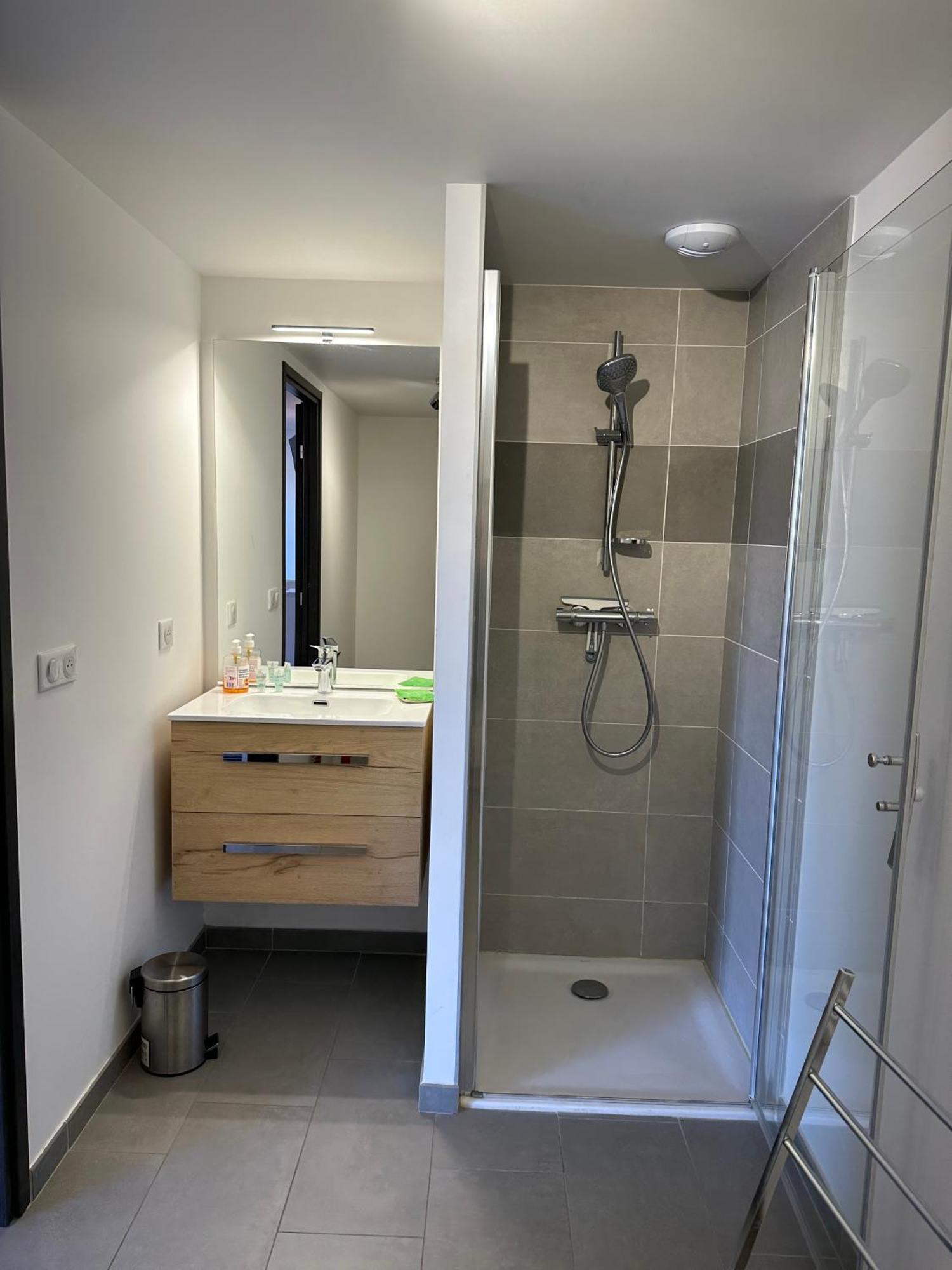 A La Belle Quatrieme Etoile Apartment Annecy Ngoại thất bức ảnh