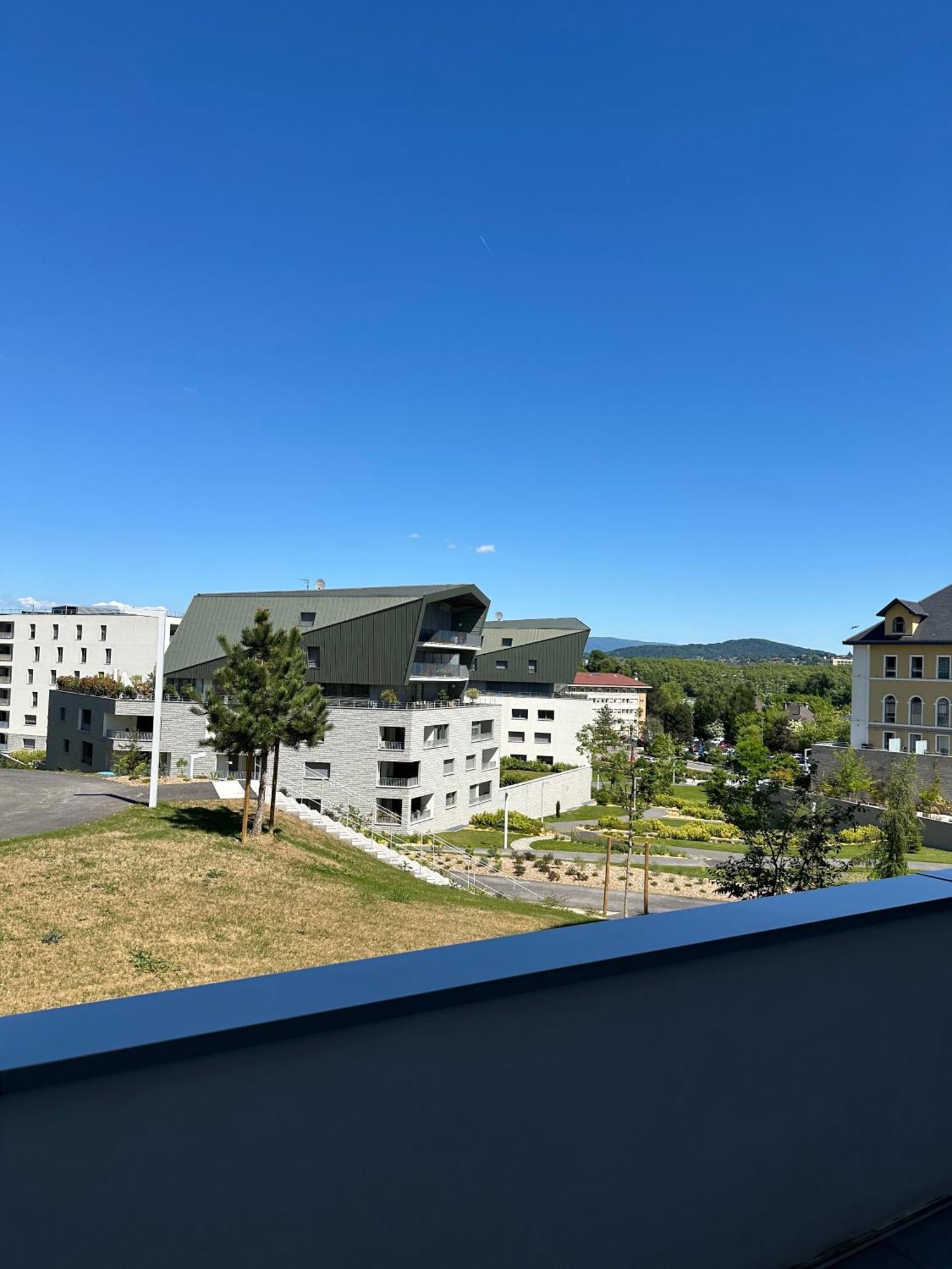 A La Belle Quatrieme Etoile Apartment Annecy Ngoại thất bức ảnh